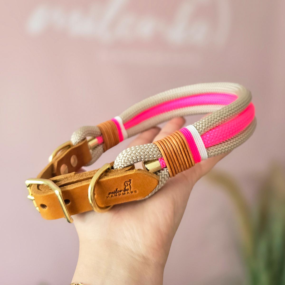 Cafè Latte x Neon Pink HU30-37cm
