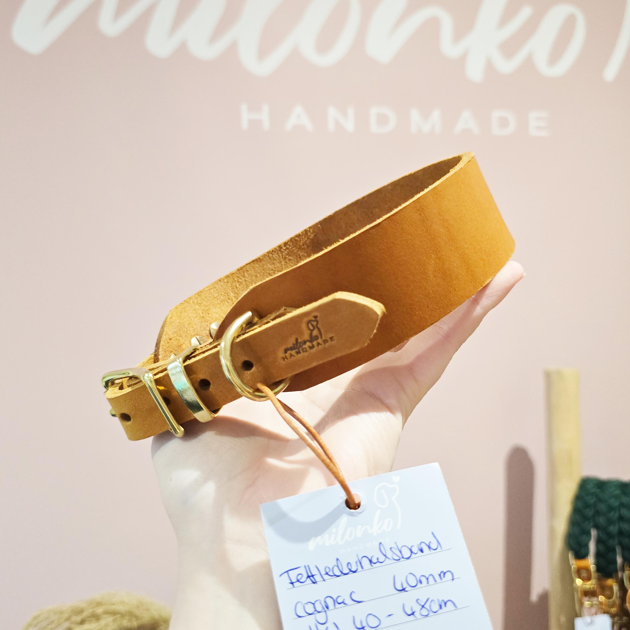 HU21-29cm Fettlederhalsband Cognac (25mm)