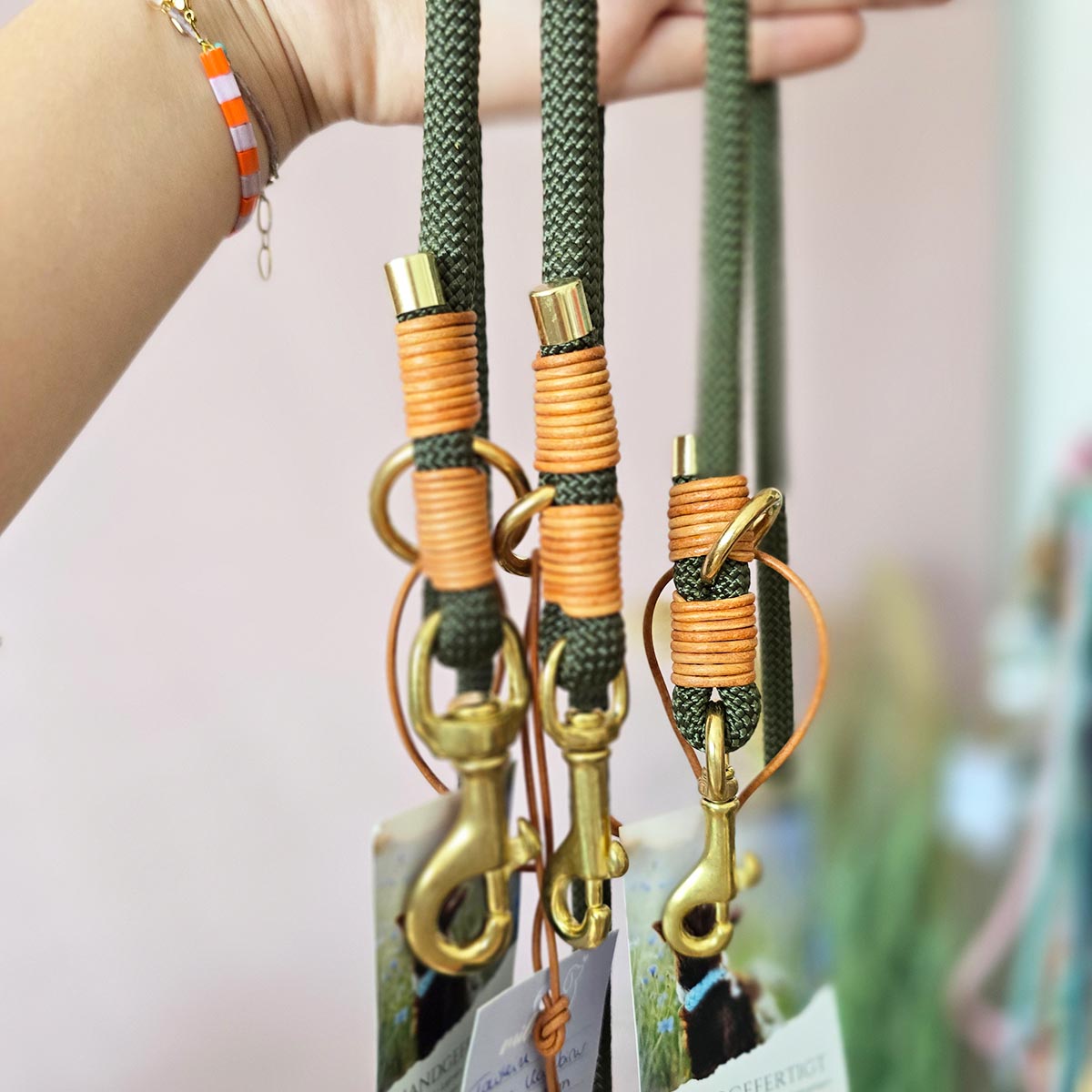 Biothaneleine Beere 2,3m (große Karabiner)